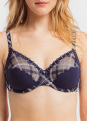 Soutien-gorge emboitant 